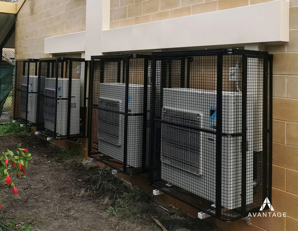 Avantage multiple air conditioning protection cage